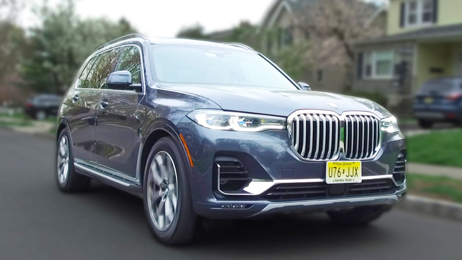Real Reviews | Are The BMW X7 Tech Features Helpful Or Gimmicky?
